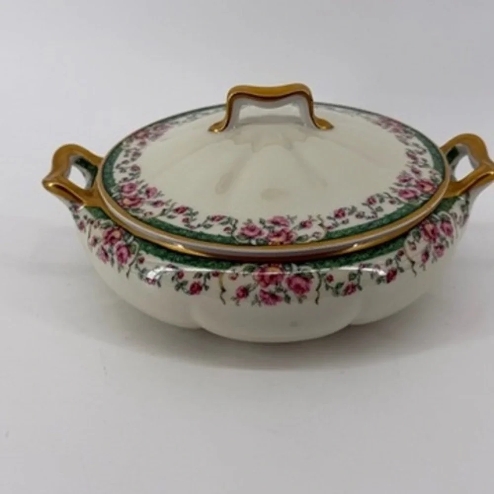 Haviland Limoges France Covered Vegetable Dish Pink Roses Green Gold 34520